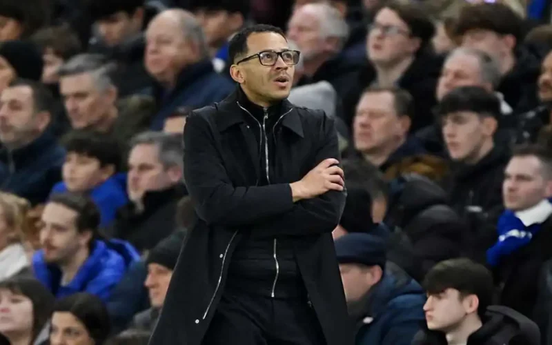 روسينيور: فريقنا يواجه السيناريو المتكرر نفسه خلال آخر 3 مباريات خضناها